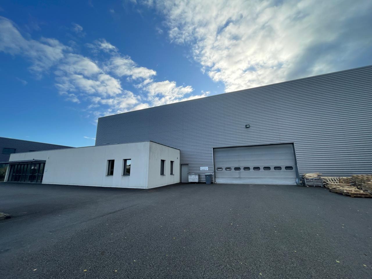 Location local d'activité Vern-sur-Seiche Ille-et-Vilaine OLACT2310937 1