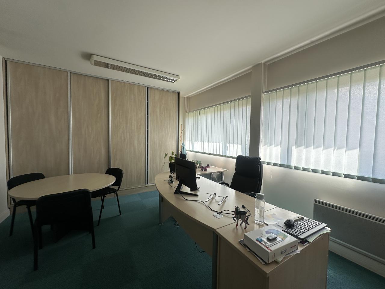 Location bureau Ferrières-en-Brie Seine-et-Marne OLBUR2642743 2