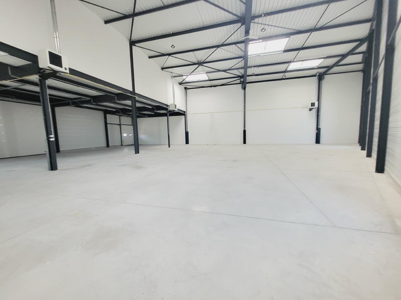 Location local d'activité Chanteloup-en-Brie Seine-et-Marne OLACT2644790 1