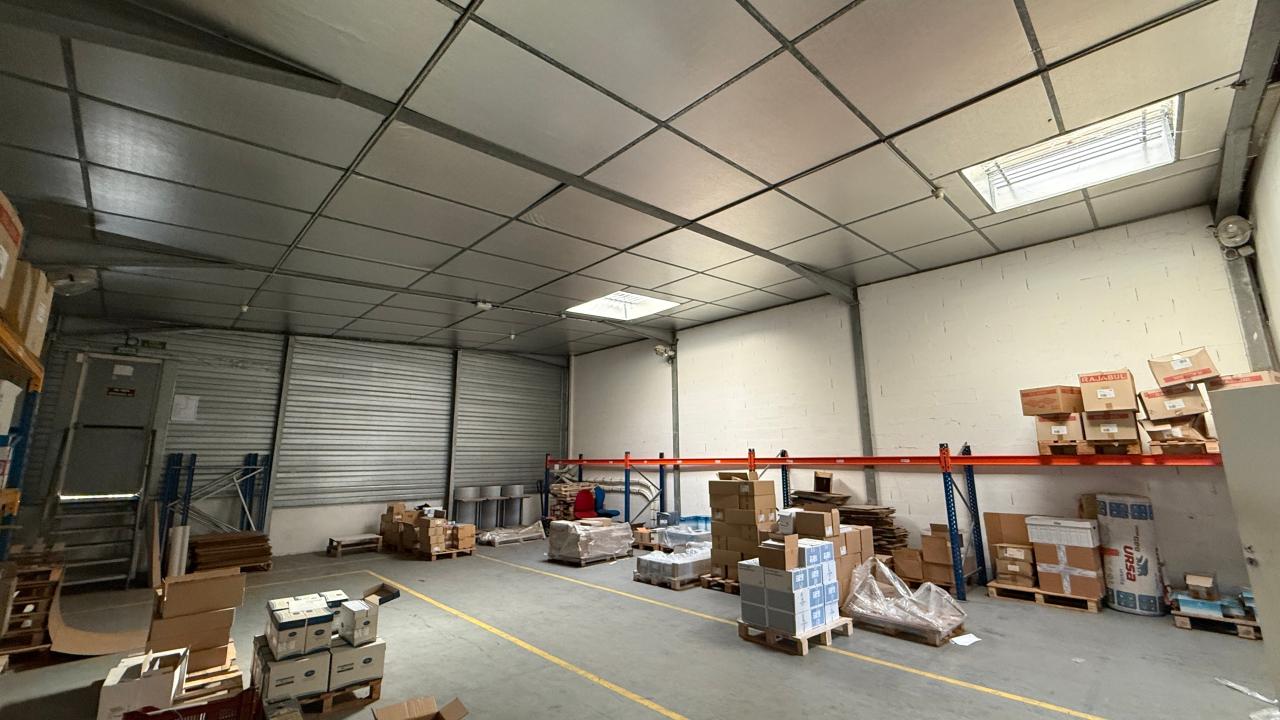 Vente local d'activité Aulnay-sur-Mauldre Yvelines OVACT2645382 3