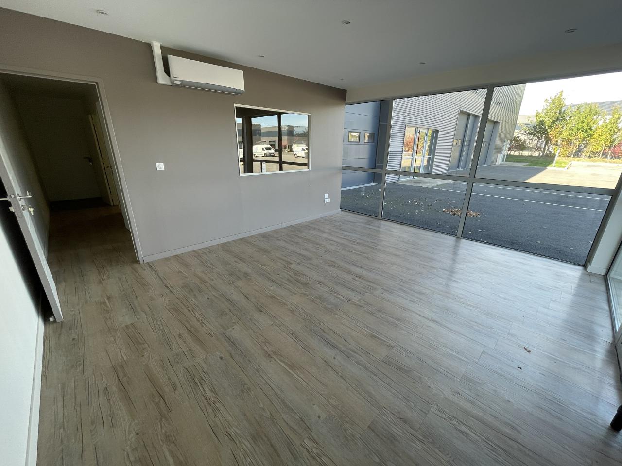 Location local d'activité Pacé Ille-et-Vilaine OLACT2530735 1