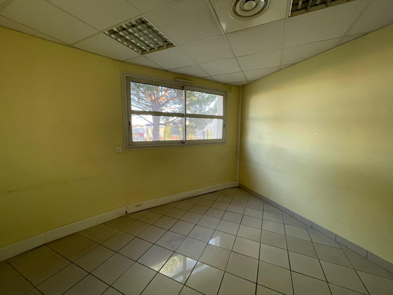 Location local d'activité Eysines Gironde OLACT2427548 3