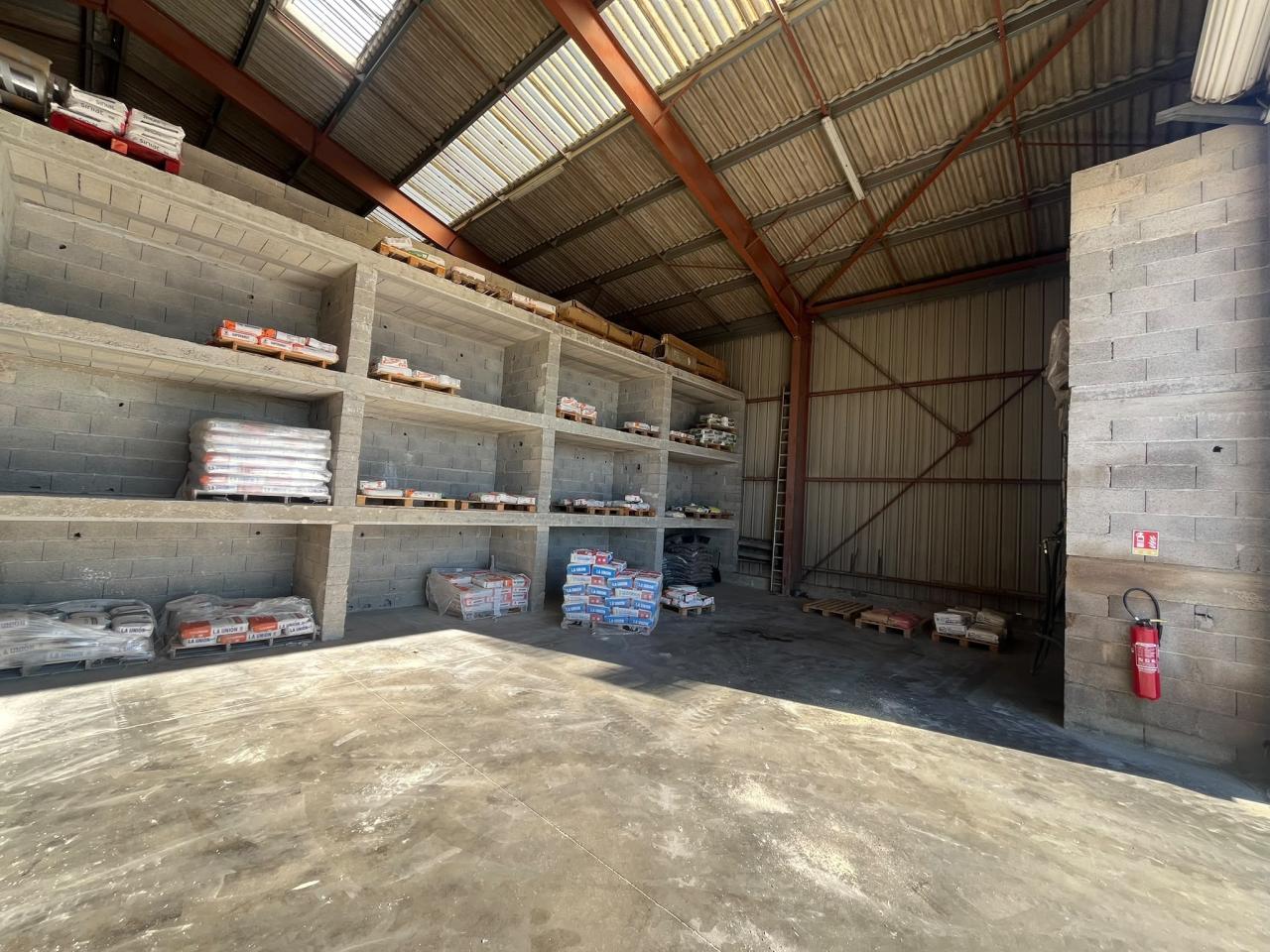 Vente entrepôt Servian Hérault OVLOG2645253 4