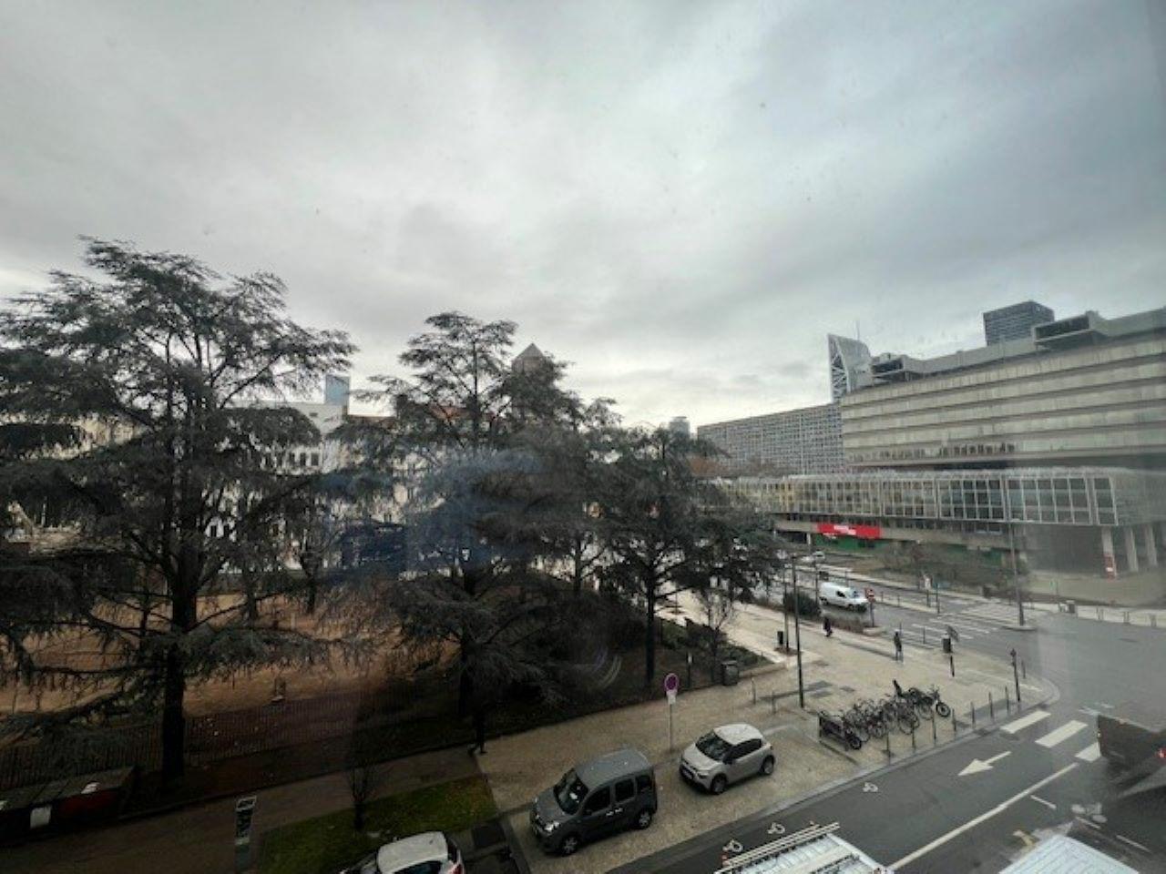 Vente bureau Lyon Rhône OVBUR2419610 4