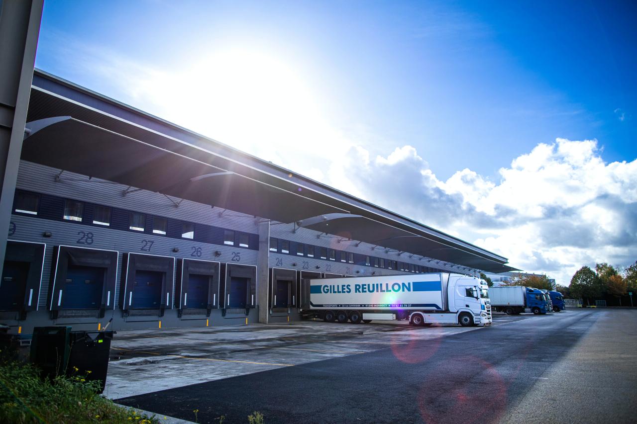 Location entrepôt classe a Lieusaint Seine-et-Marne OLLOG2426250 3