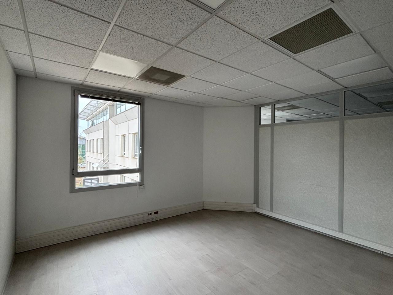 Location bureau Saint-Priest Rhône OLBUR2645581 3