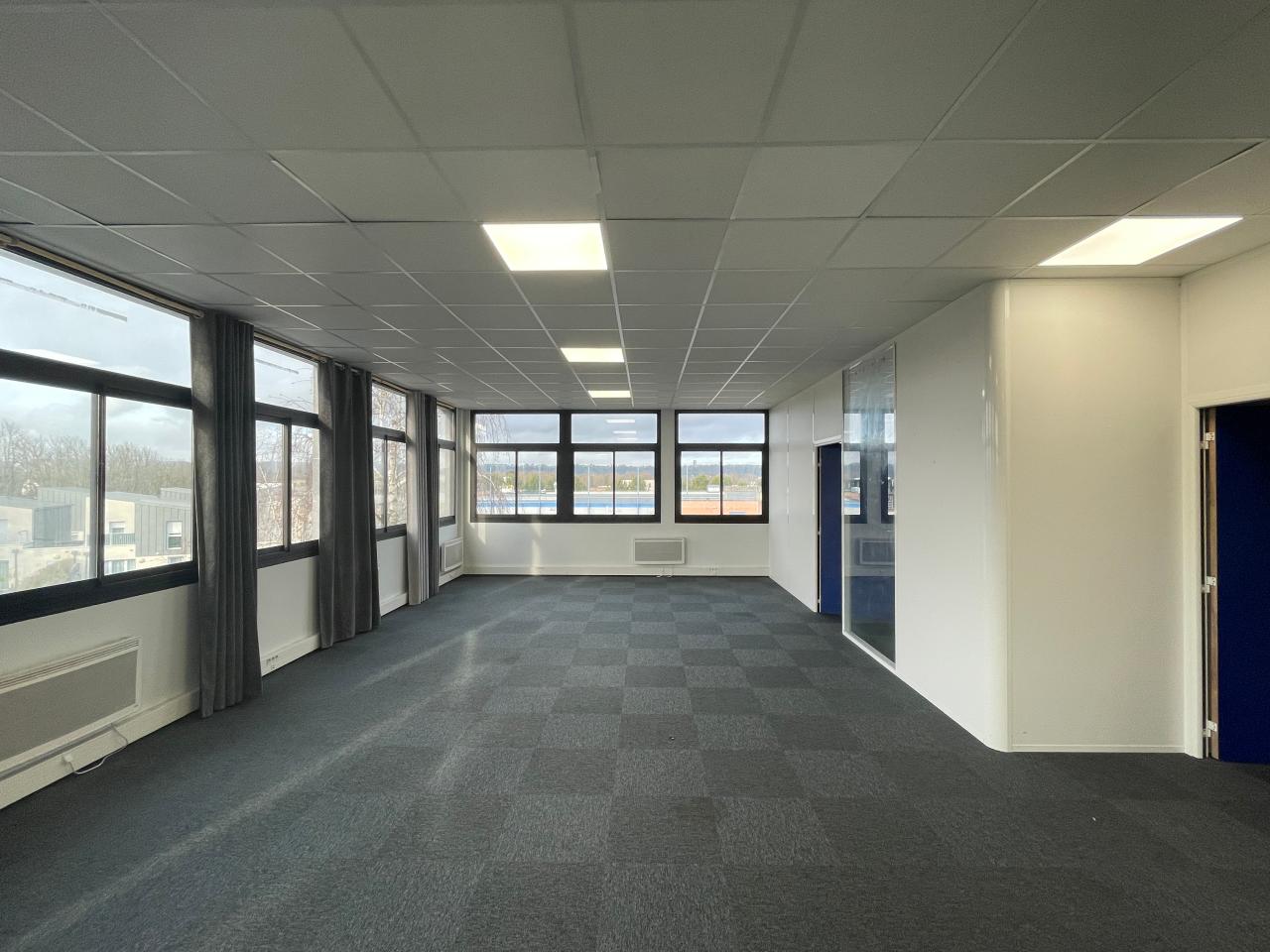 Location bureau Le Petit-Quevilly Seine-Maritime OLBUR2538042 3