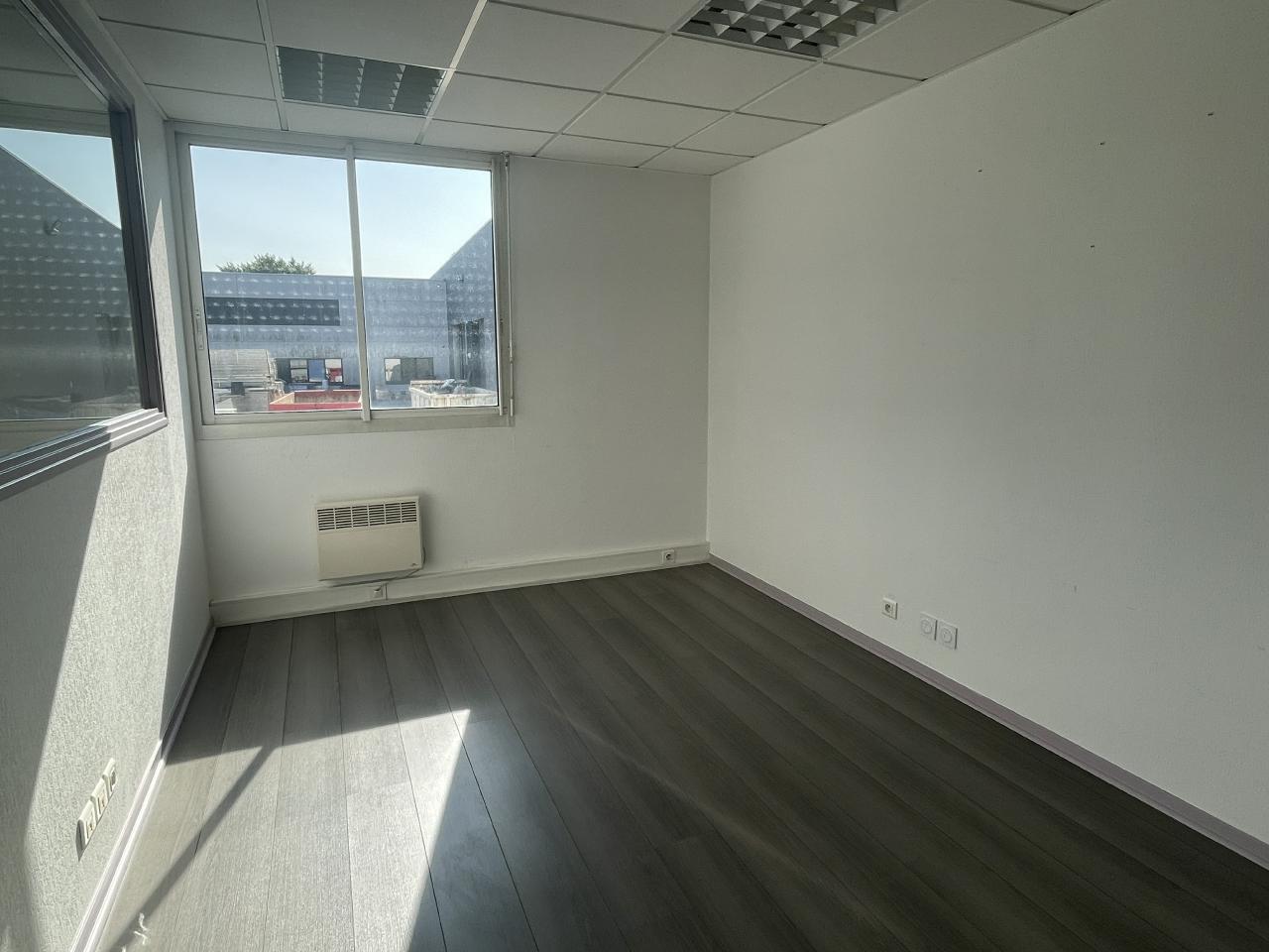 Location bureau Chantepie Ille-et-Vilaine OLBUR2315787 2