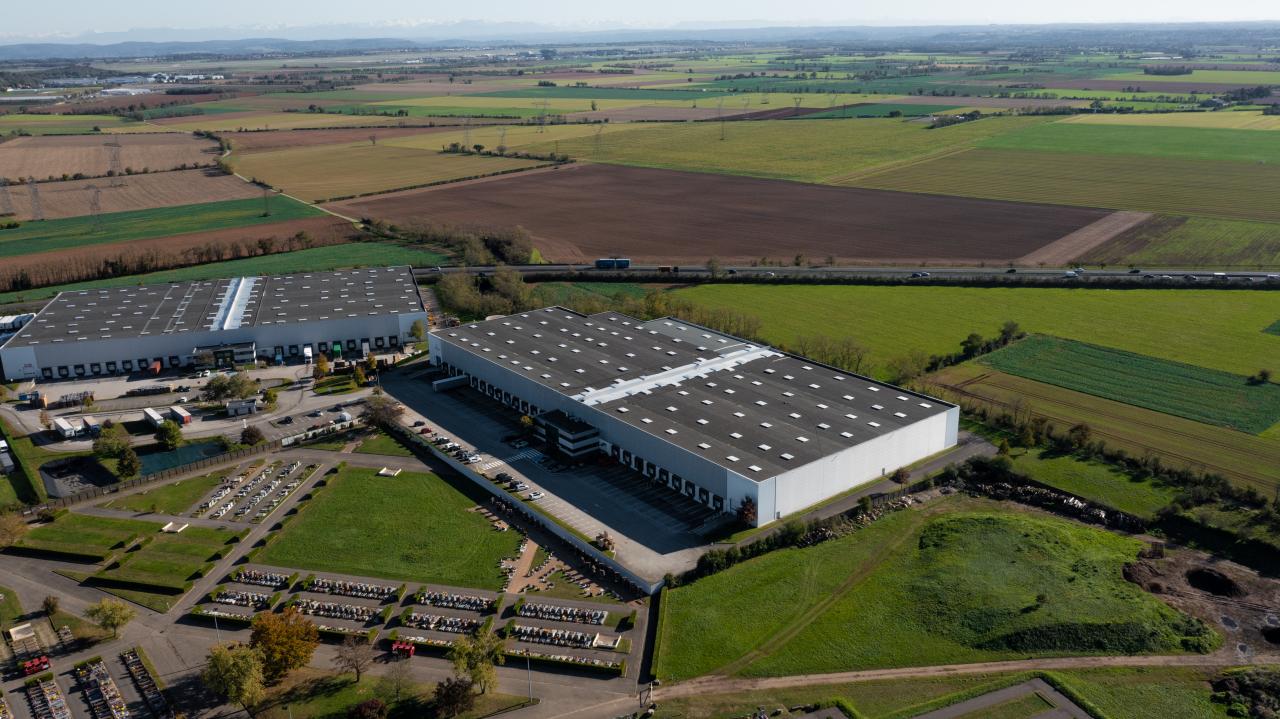 Location entrepôt classe a Meyzieu Rhône OLLOG2537051 3