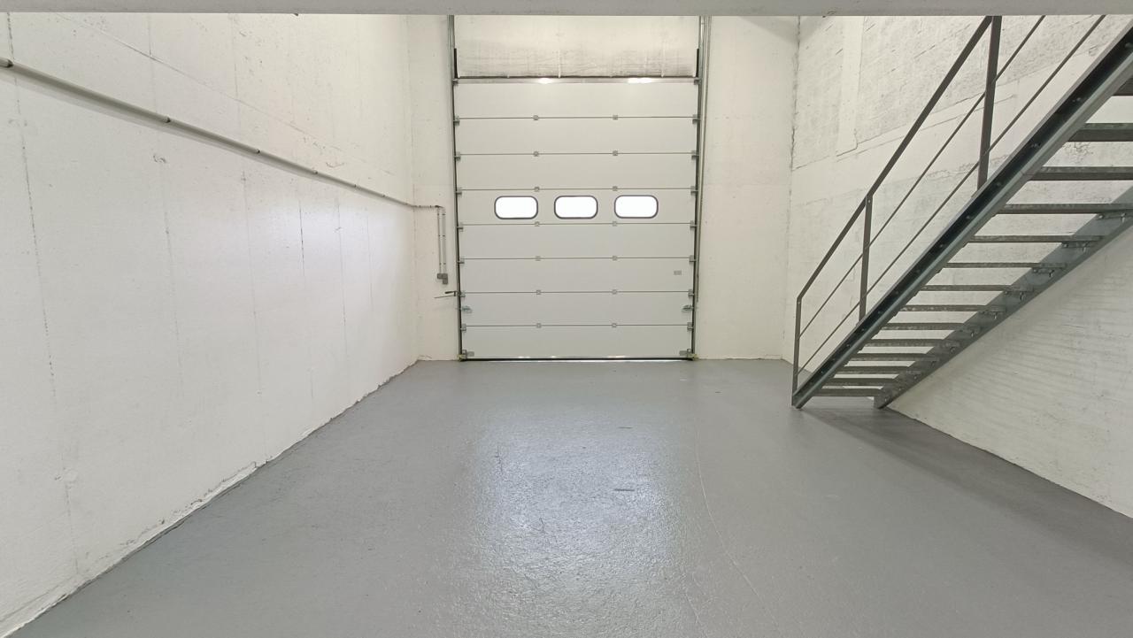 Location local d'activité Les Mureaux Yvelines OLACT2533502 1