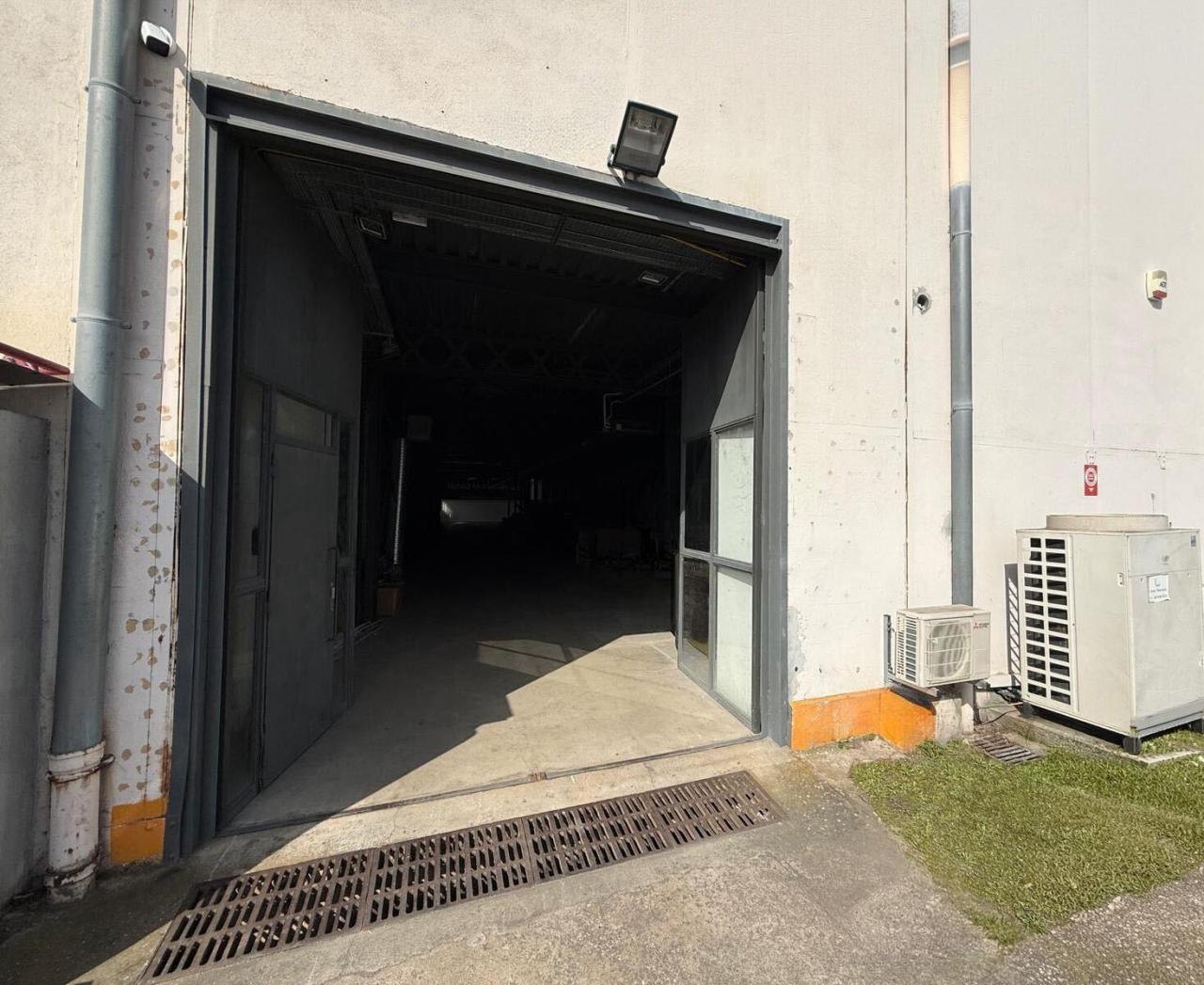 Location local d'activité Vénissieux Rhône OLACT2531179 3