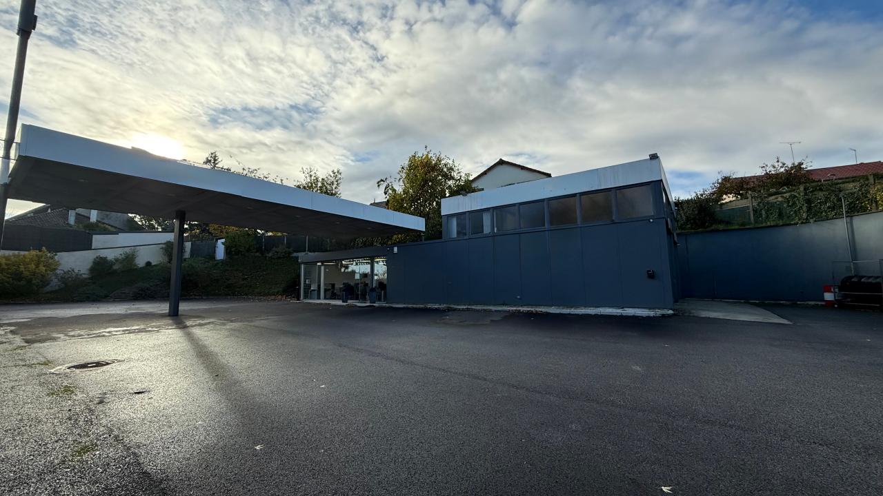 Vente Local d'activité Fontenay-le-Fleury OVACT2536447