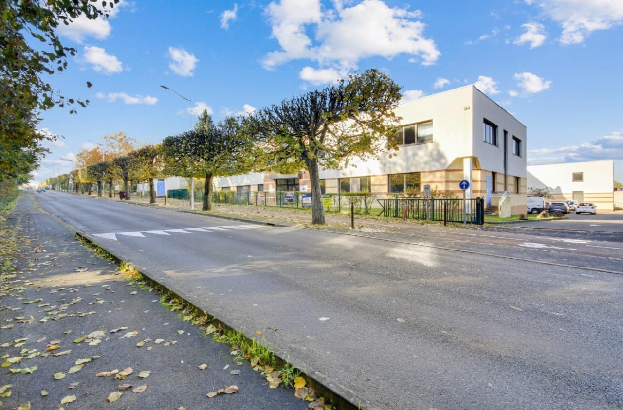 Location Local d'activité Champs-sur-Marne OLACT2530448