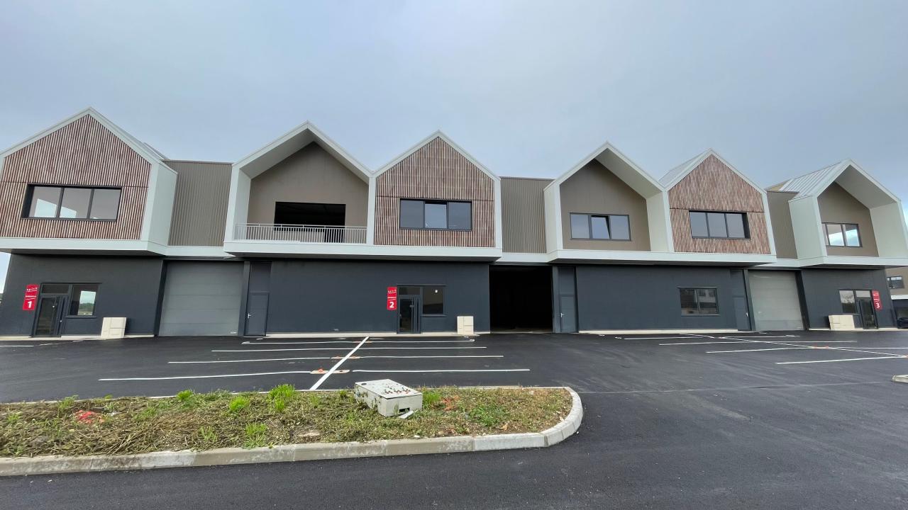 Vente Local d'activité Flins-sur-Seine OVACT2317160