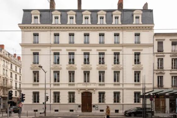 Location Coworking Lyon OLBUR2110608