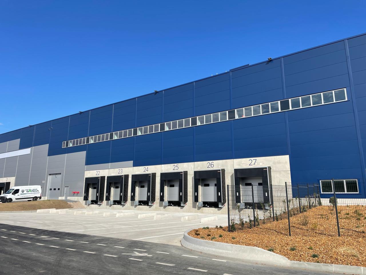 Location Entrepôt Classe A Ormes OLLOG2207512