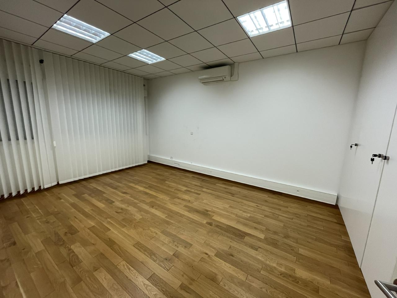 Location Bureau Woippy Moselle OLBUR2642916