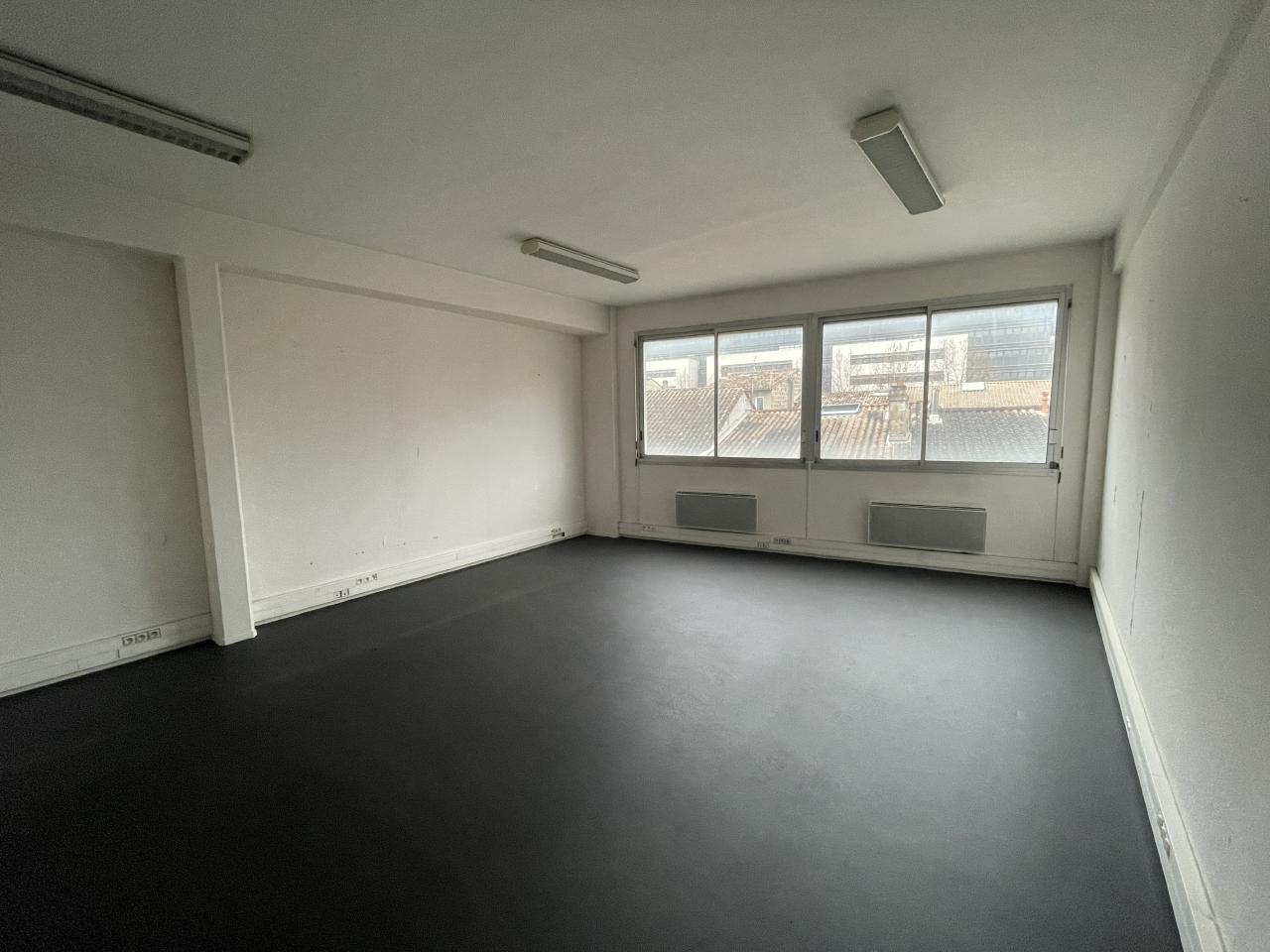 Vente Bureau Bordeaux OVBUR2419858
