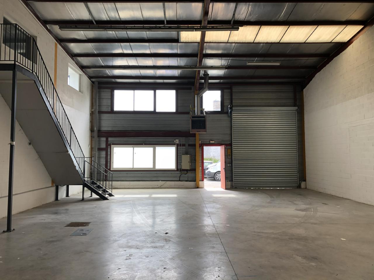 Location Local d'activité Quincy-Voisins OLACT2538002