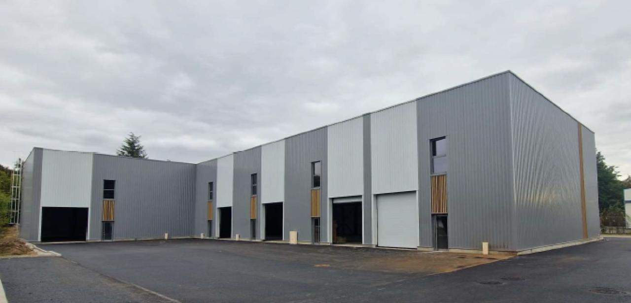 Local d'activité Saint-Genis-Laval 1469m² Location Local d'activité Saint-Genis-Laval OLACT2642359