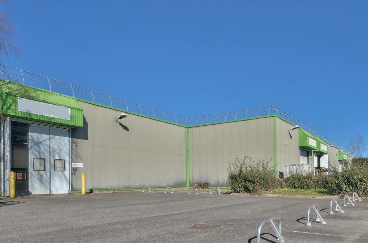 Location Local d'activité Saint Thibault des Vignes OLACT2530871