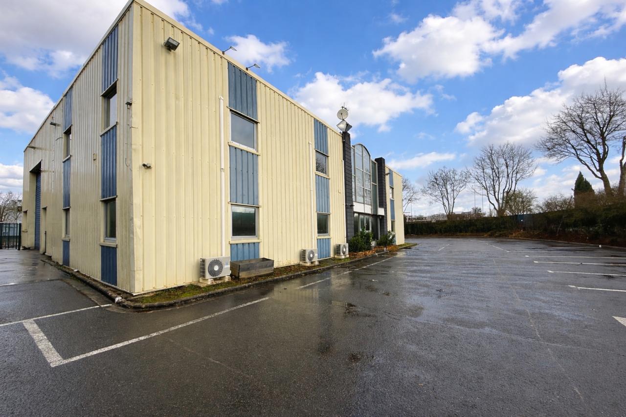 Location Local d'activité Buc OLACT2638235