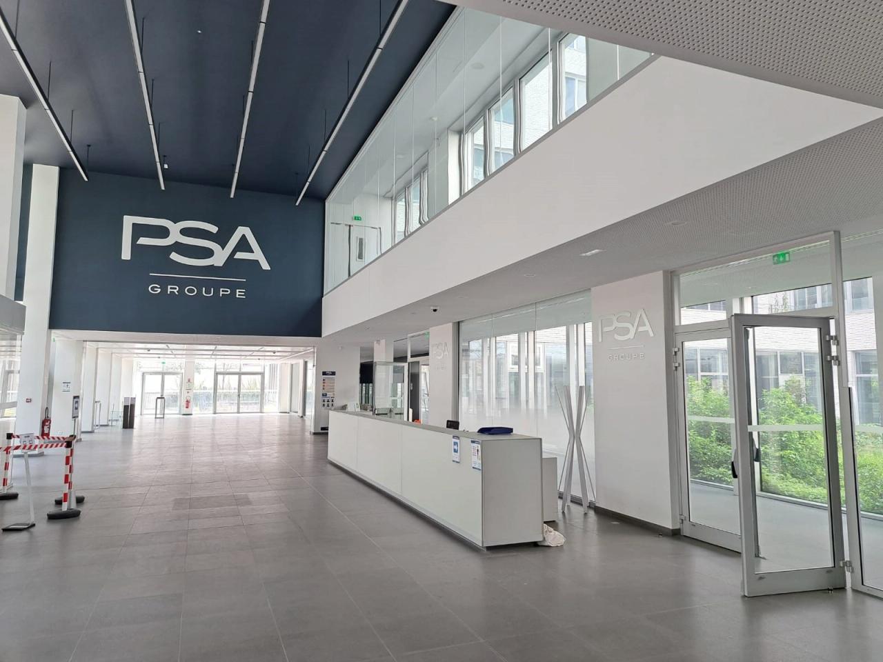 Bureau Rueil-Malmaison 16403.6m² Location Bureau Rueil-Malmaison OLBUR2425788