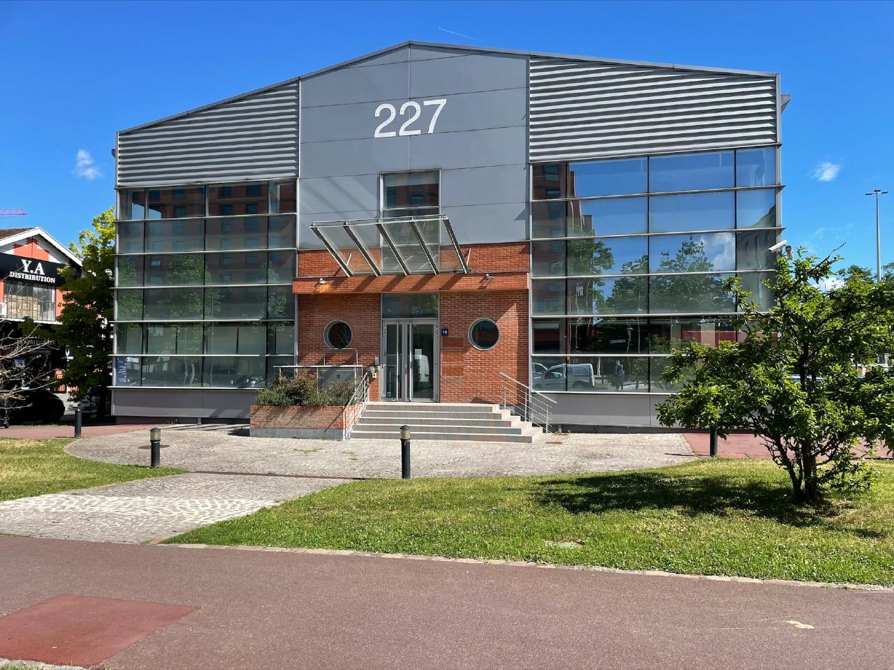 Location Local d'activité Aubervilliers OLACT2201174