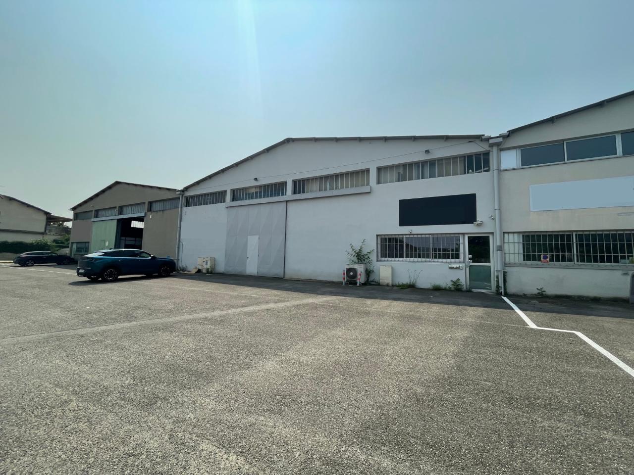 Location Local d'activité Décines-Charpieu OLACT2532955