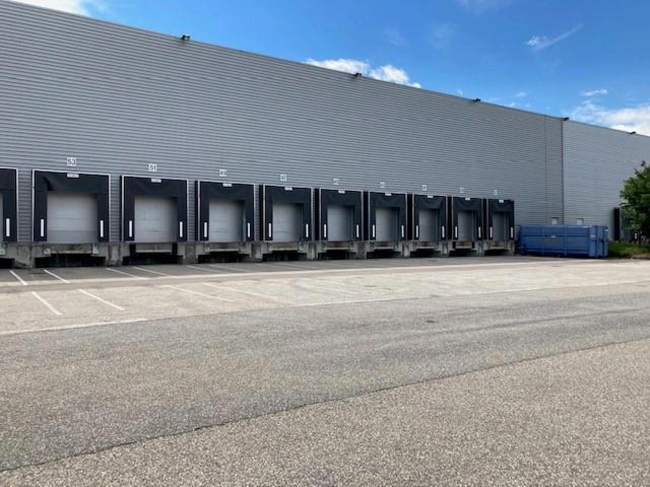 Location Local d'activité Mions OLACT2534055