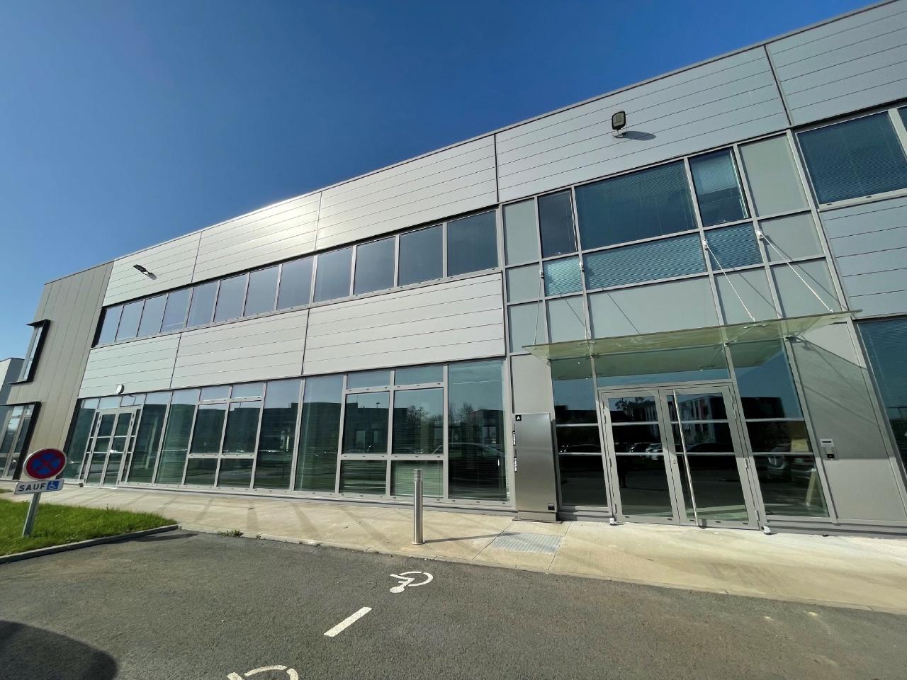 Location Bureau Vern-sur-Seiche OLBUR2202165