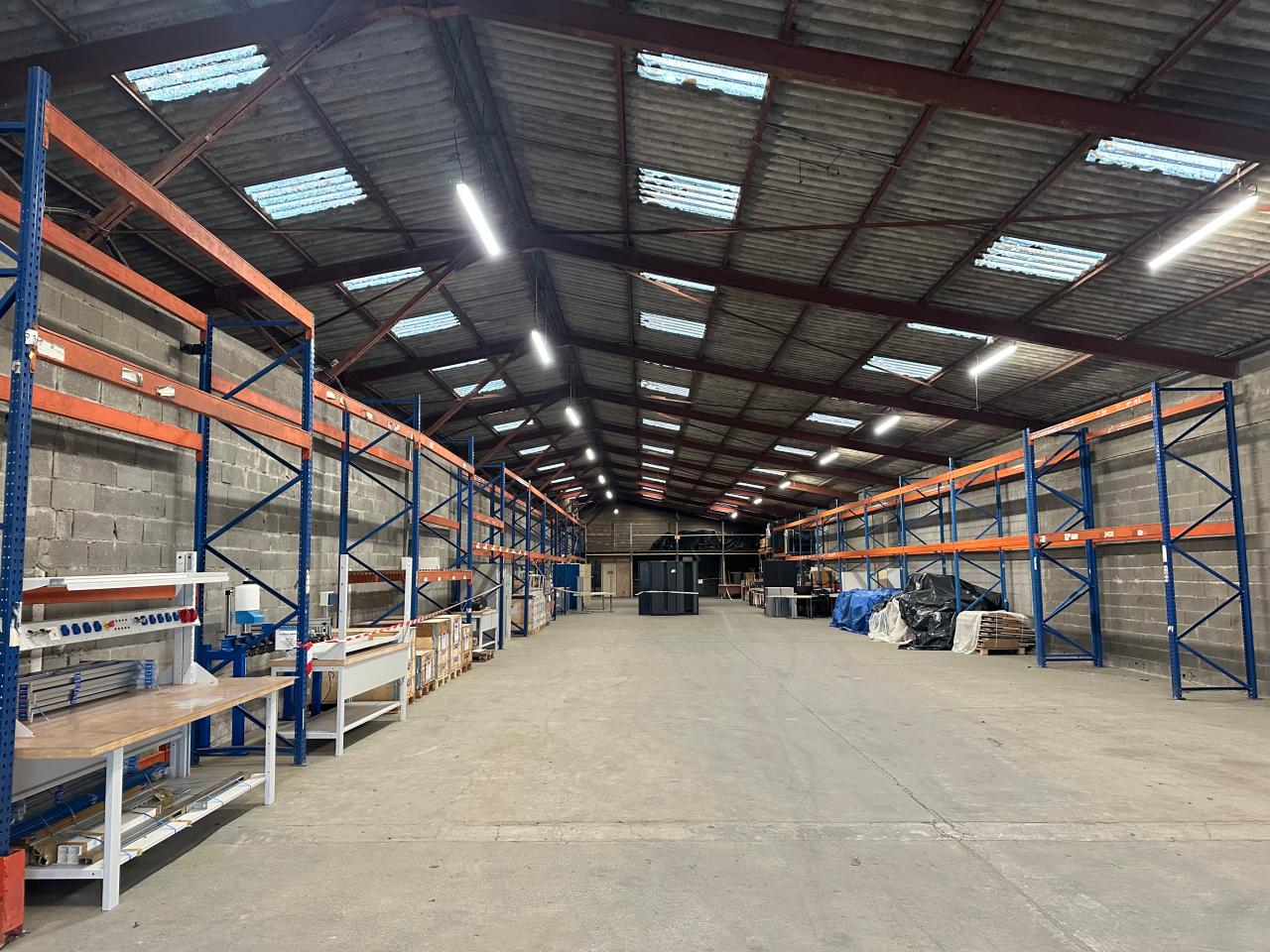 Location Local d'activité Esvres OLACT2537184