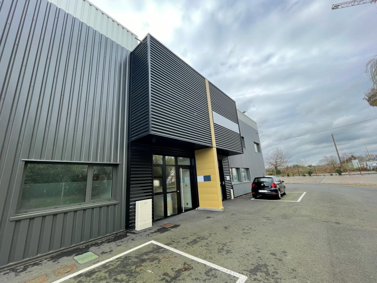 Location Local d'activité La Mézière OLACT2530572