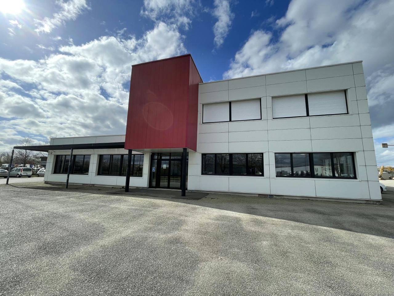 Location Local d'activité Saint-Sauveur-des-Landes OLACT2313572