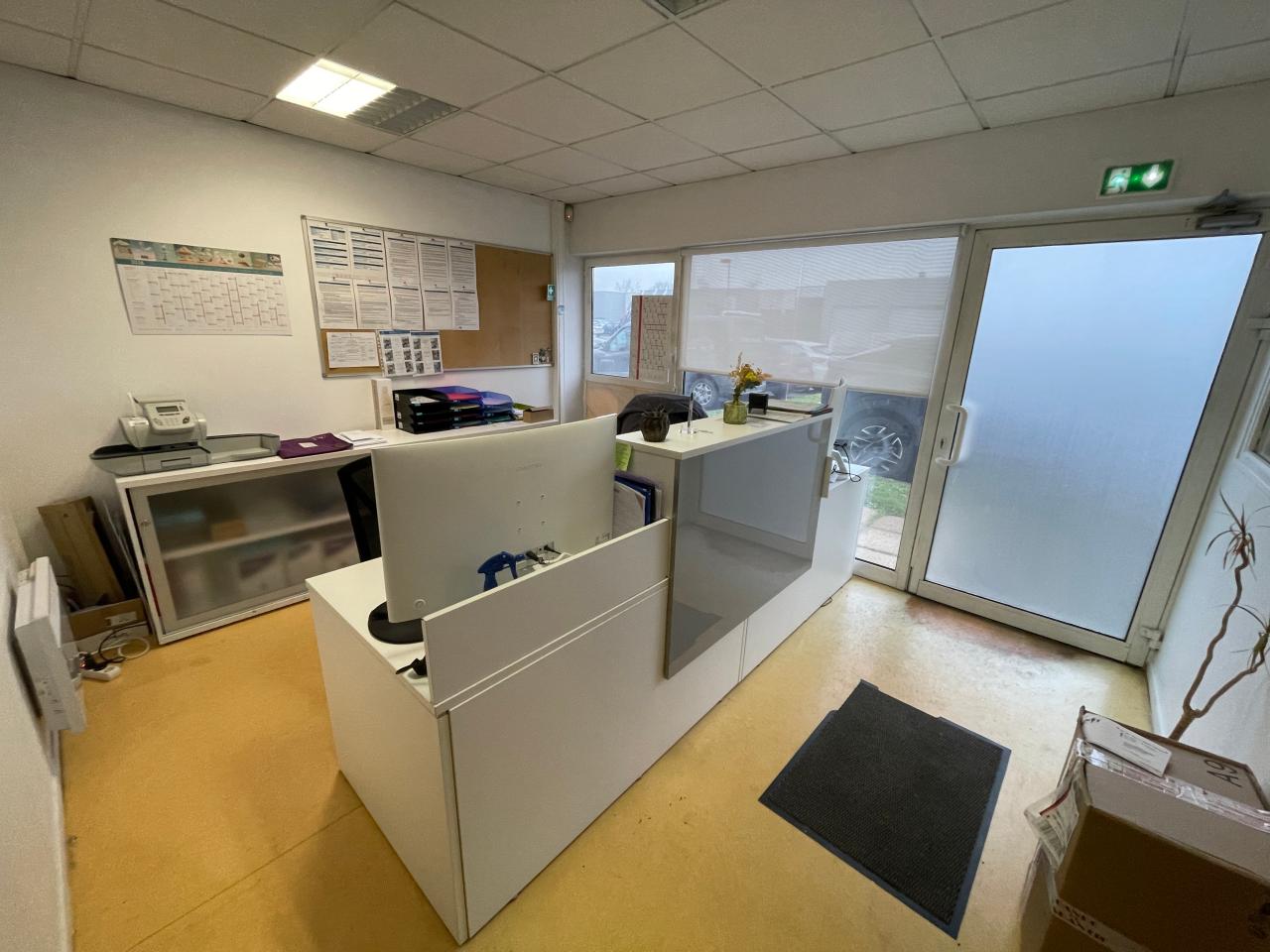 Location Local d'activité Saint-Jacques-de-la-Lande OLACT2638288